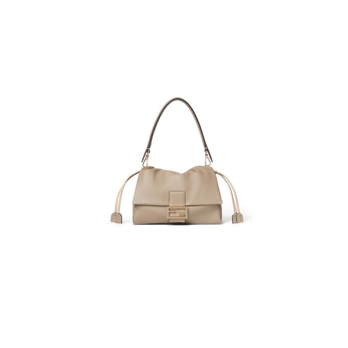 Fendi Mamma Baguette Medium(high-end grade) - Image 1