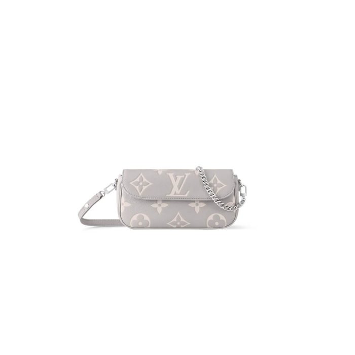 LV  Wallet On Chain Ivy - Image 1