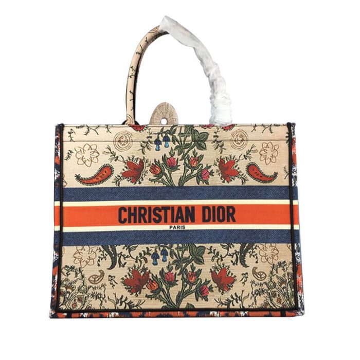 DIOR BOOK TOTE light bag - Image 1