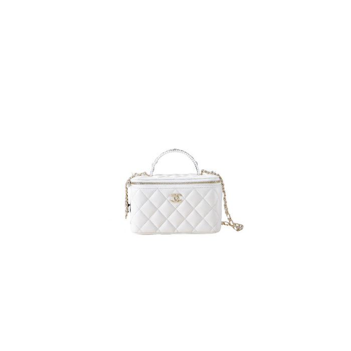 CHANEL Long Vanity with chain - Image 1