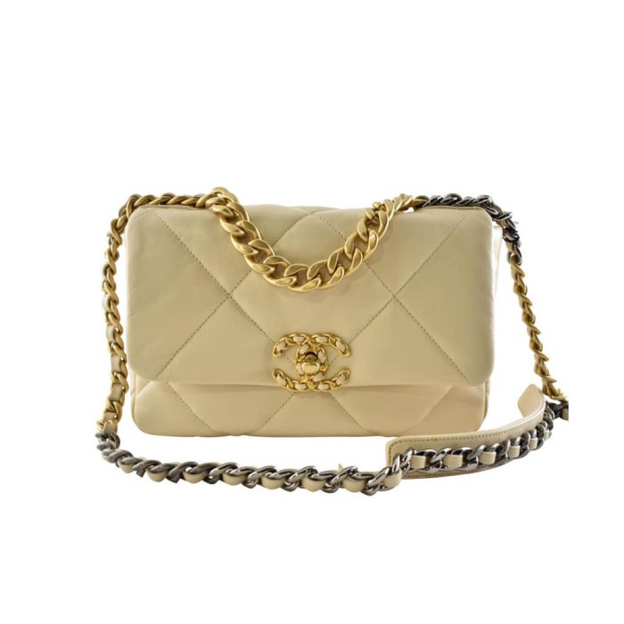 CHANEL 19 HANDBAG - Image 1