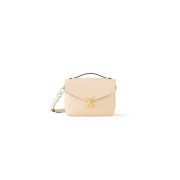 LV Pochette M??tis Bag
