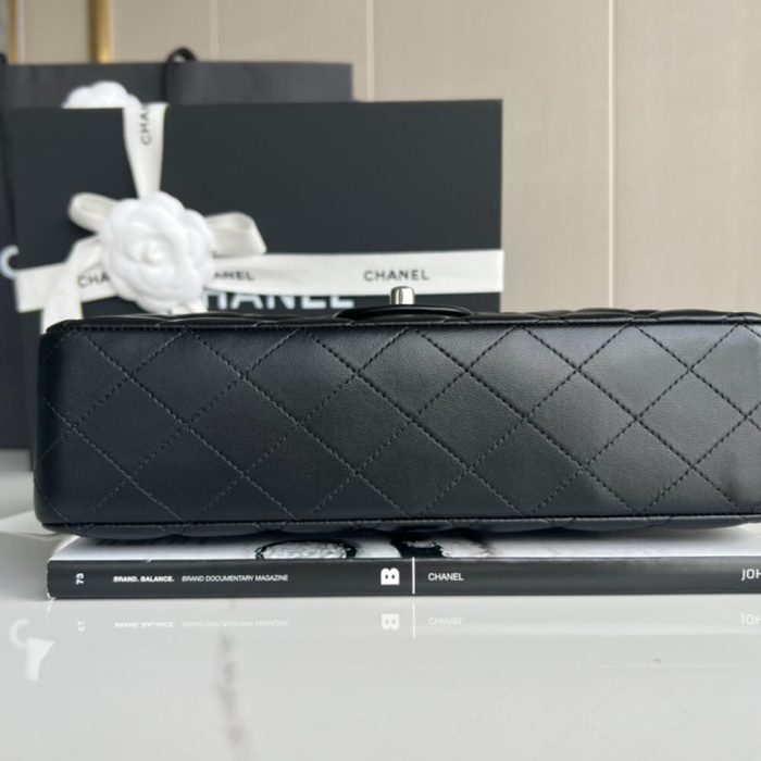 CHANEL CLASSIC FLAP HANDBAG(High-End Grade) - Image 13