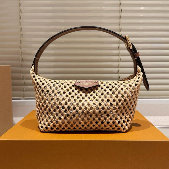 LV Hills Pochette Bag(high-end grade) - Image 2