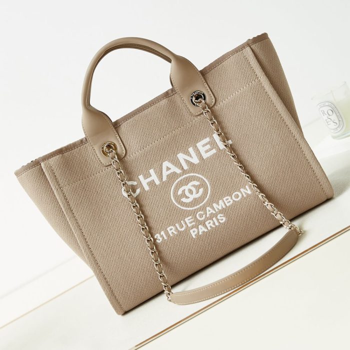 Chanel Small Tote Bag - Image 2