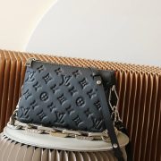 LV Coussin BB - Image 2