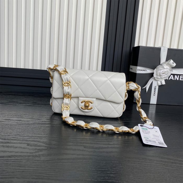 CHANEL Small Flap Bag(high-end grade) - Image 2