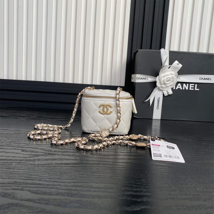 CHANEL Small Vanity with Chain(HIGH-END GRADE) - Image 2