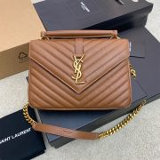 COLLEGE MEDIUM CHAIN BAG IN QUILTED LEATHER - Image 2