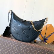 LV  Loop Hobo - Image 2