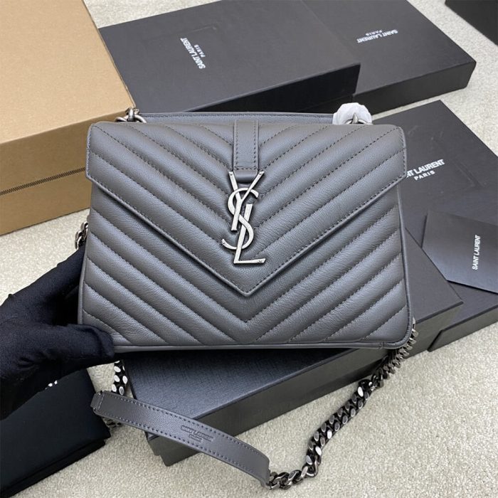 COLLEGE MEDIUM CHAIN BAG IN QUILTED LEATHER - Image 2