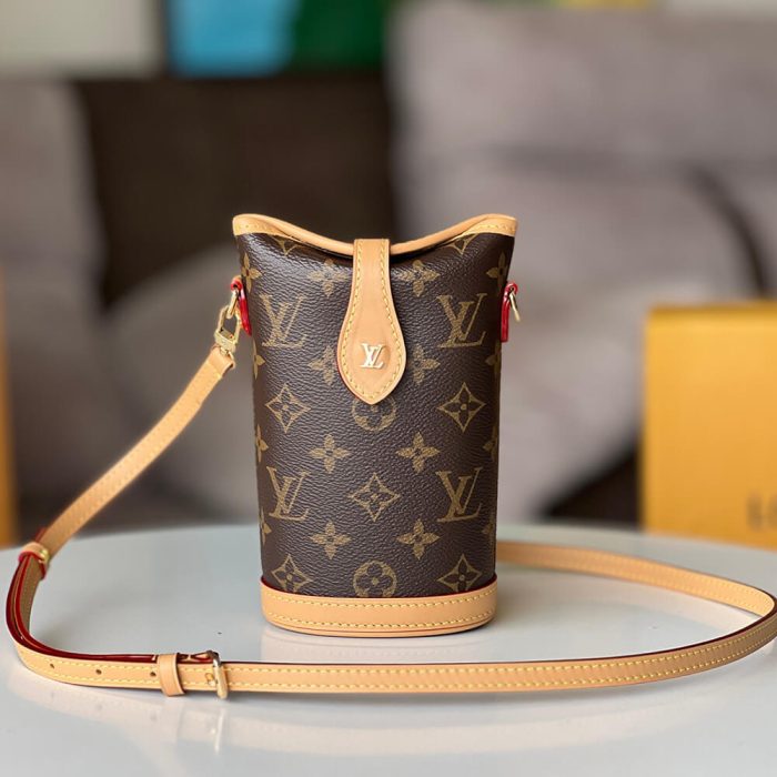 LV Fold Me Pouch - Image 2