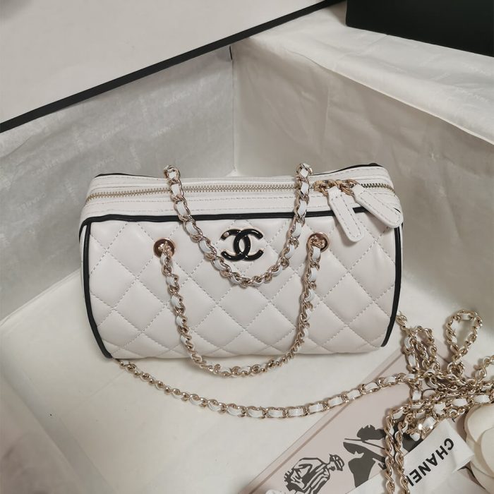 CHANEL Clutch with Chain(HIGH-END GRADE) - Image 2