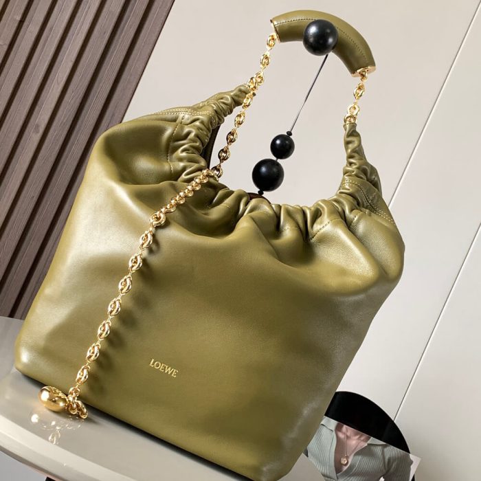 Loewe Medium Squeeze bag in nappa lambskin - Image 2