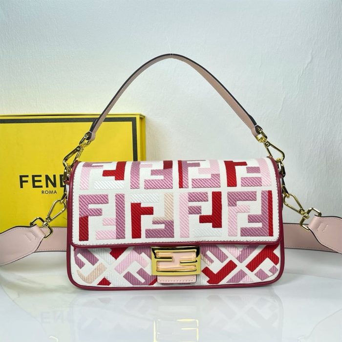 Fendi Baguette - Image 2
