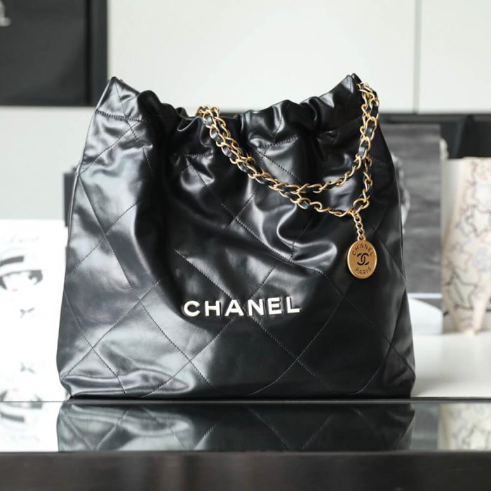 CHANEL 22 HANDBAG(high-end grade) - Image 2