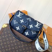 LV Diane - Image 2