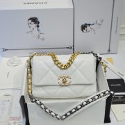 CHANEL 19 HANDBAG - Image 2