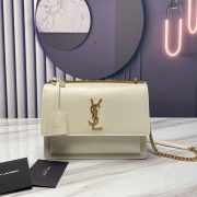 SUNSET MEDIUM CHAIN BAG IN SMOOTH LEATHER - Image 2