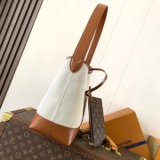 LV Low Key Hobo PM(HIGH-END GRADE) - Image 3