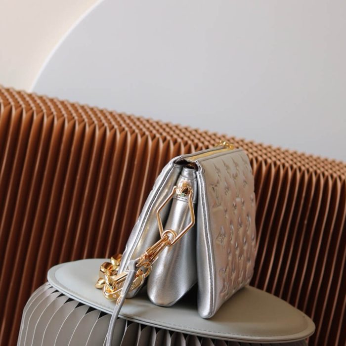 LV Coussin BB - Image 3