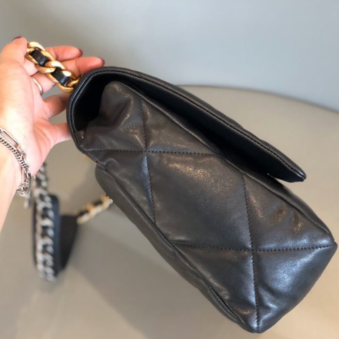 CHANEL 19 Maxi Handbag(HIGH-END GRADE) - Image 3