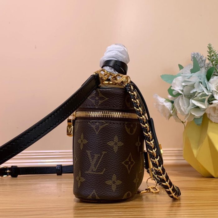 LV Vanity Chain Pouch(HIGH-END GRADE) - Image 3