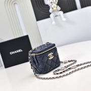 CHANEL Small Vanity with Chain(HIGH-END GRADE) - Image 3