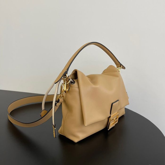Fendi Mamma Baguette Medium(high-end grade) - Image 3