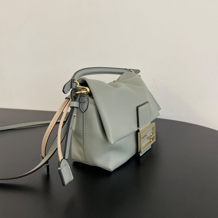 Fendi Mamma Baguette Small(high-end grade) - Image 3