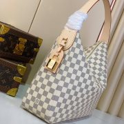LV Slouchy MM Bag - Image 3