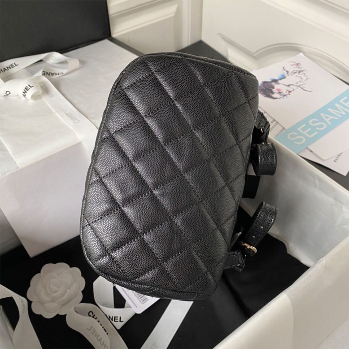 CHANEL LARGE BACKPACK(HIGH-END GRADE) - Image 3