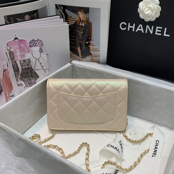 CHANEL Wallet On Chain - Image 3