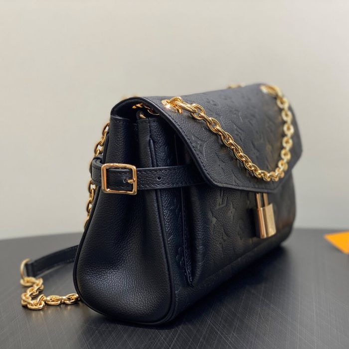 LV Anytime Flap Bag(high-end grade) - Image 3