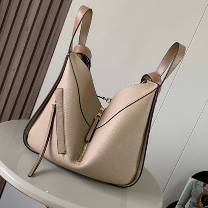 LOEWE Small Hammock bag in soft grained calfskin - Image 3