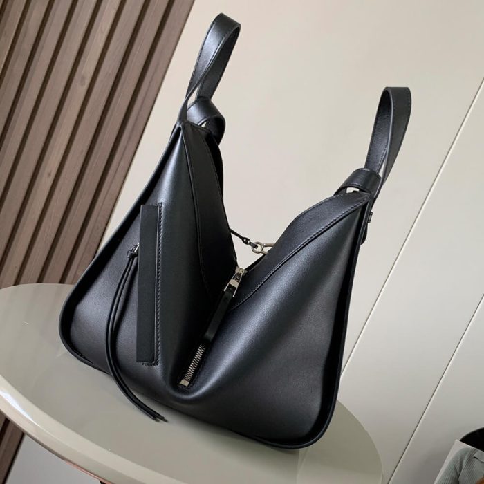 LOEWE Small Hammock bag in soft grained calfskin - Image 3