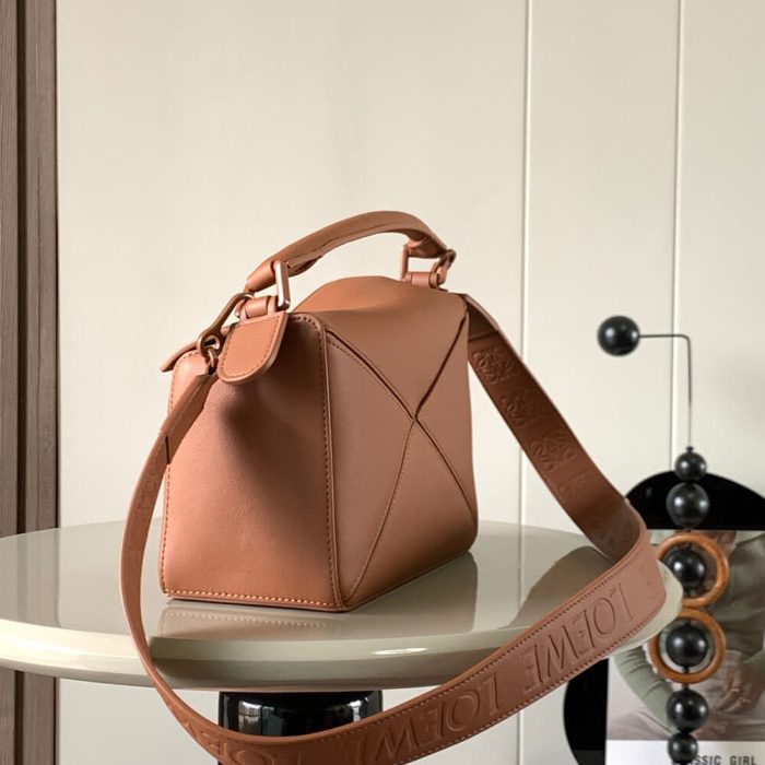 LOEWE Small Puzzle Bag(HIGH-END GRADE) - Image 3