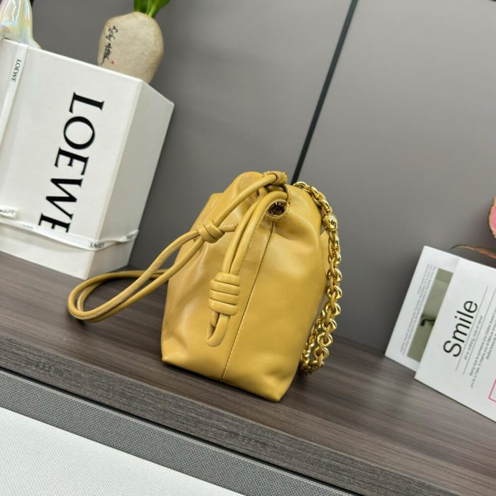 Loewe Medium Flamenco purse in mellow nappa lambskin - Image 3