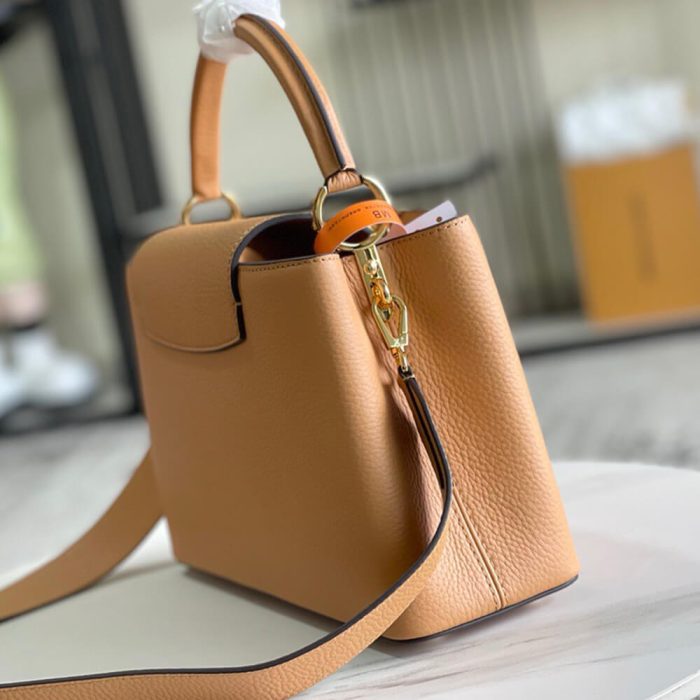 LV Capucines MM - Image 3