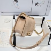 Chevron Boy Chanel Handbag - Image 3