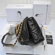 CHANEL 19 MAXI HANDBAG - Image 3