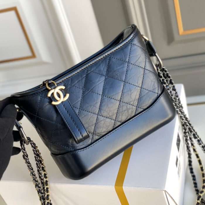 CHANEL'S GABRIELLE SMALL HOBO BAG - Image 3