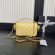 CHANEL Flap Bag with Top Handle(HIGH-END GRADE) - Image 3