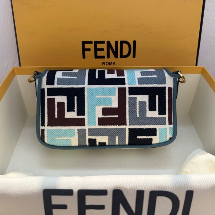 Fendi Baguette Mini(high-end Grade) - Image 4