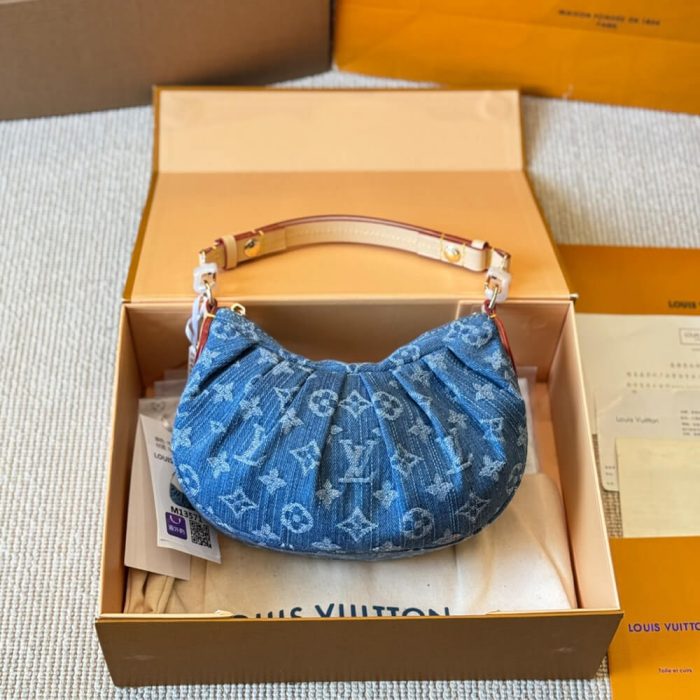 LV Pochette Valley - Image 4