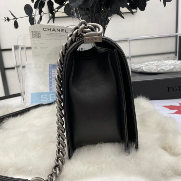 LARGE BOY CHANEL HANDBAG - Image 4