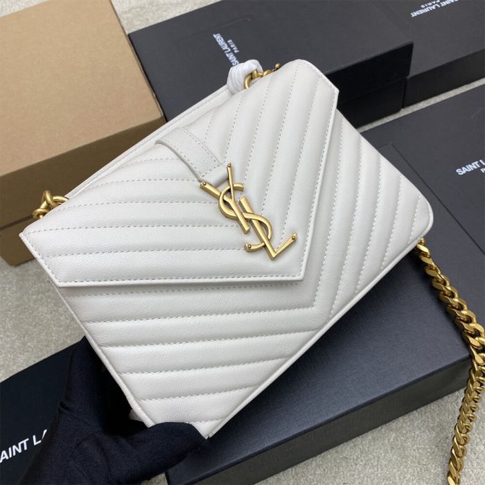 COLLEGE MEDIUM CHAIN BAG IN QUILTED LEATHER - Image 4