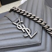 COLLEGE MEDIUM CHAIN BAG IN QUILTED LEATHER - Image 4