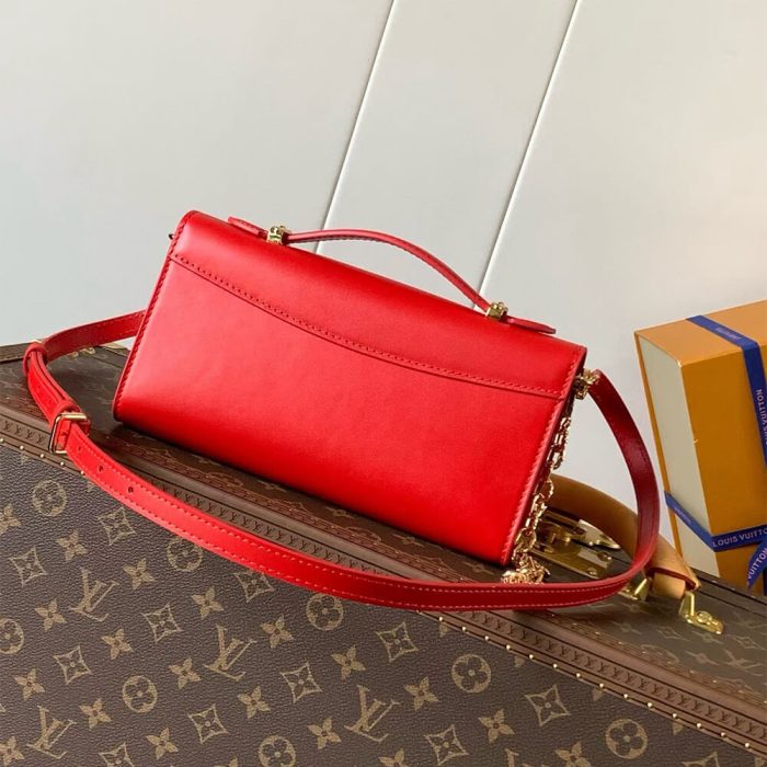 LV Wallet On Chain Capucines - Image 4