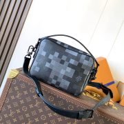 LV Nil - Image 4